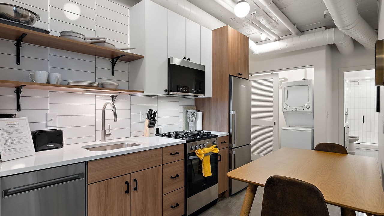 Photo of Kitchen in Warehouse District