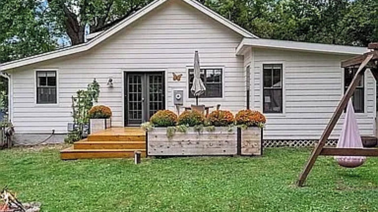 Photo of Outdoor in Excelsior