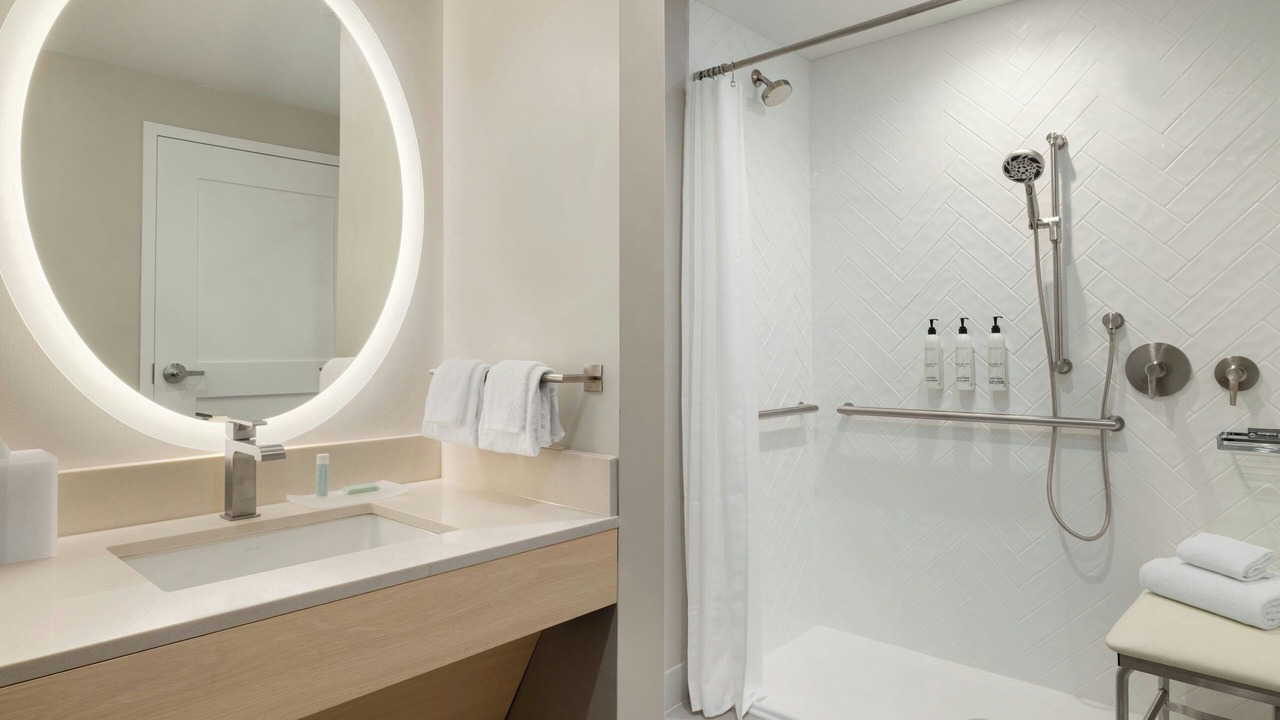 Photo of Bathroom in Williston North
