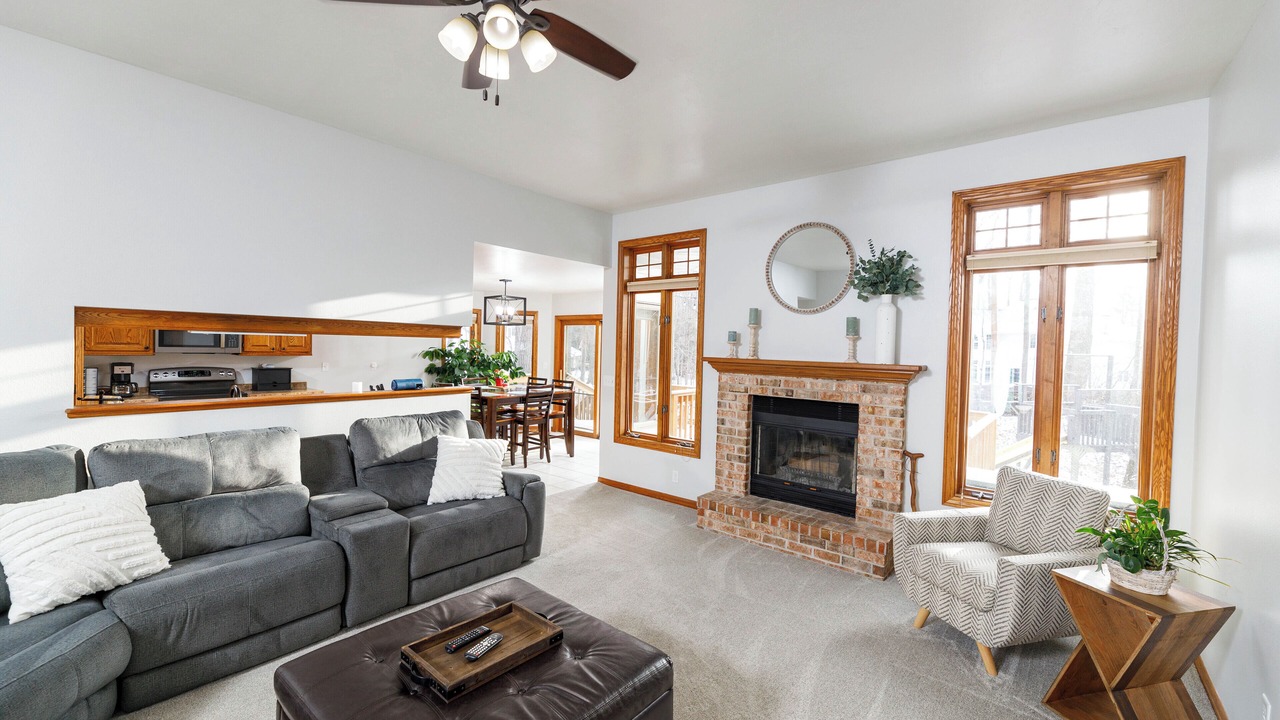 Photo of Livingroom in Suamico