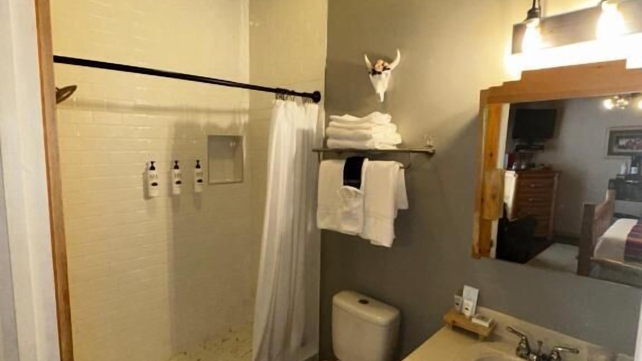 Photo of Bathroom in Lakewood