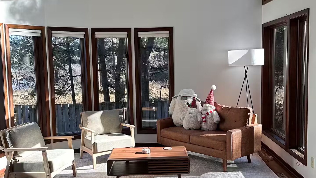 Photo of Livingroom in Altoona