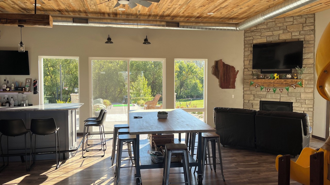 Photo of Livingroom in Forest Junction