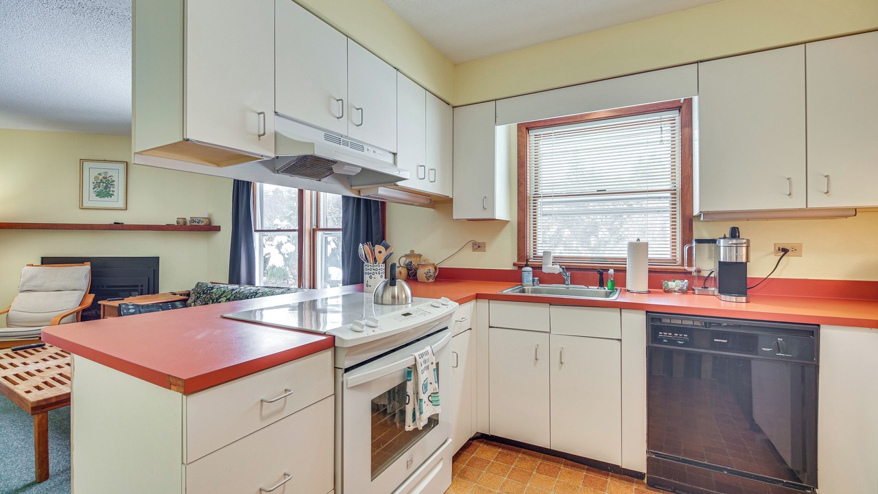 Photo of Kitchen in Stowe Area