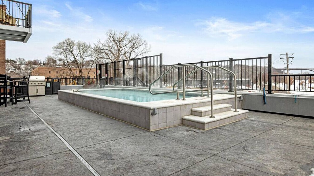 Photo of Outdoor in Riverview