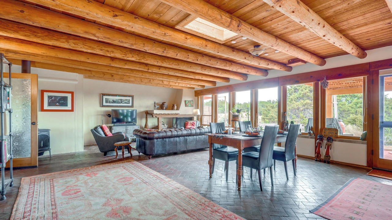 Photo of Livingroom in Eldorado at Santa Fe