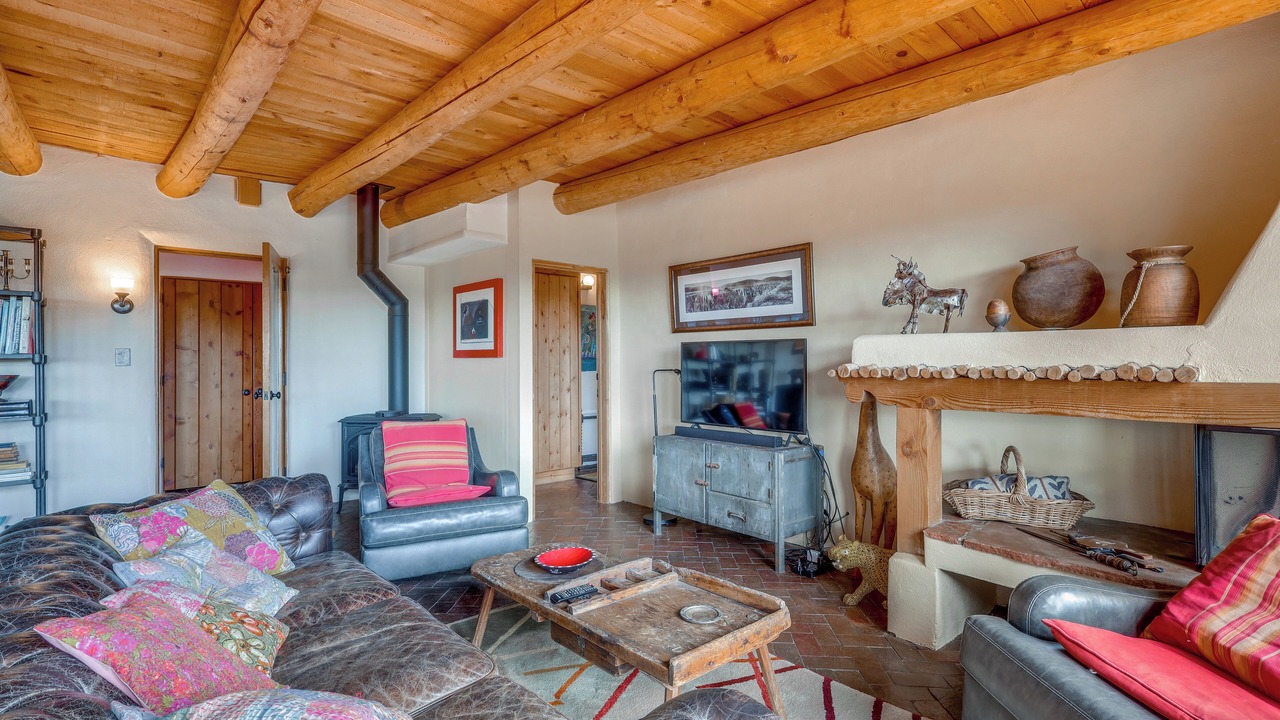 Photo of Livingroom in Eldorado at Santa Fe