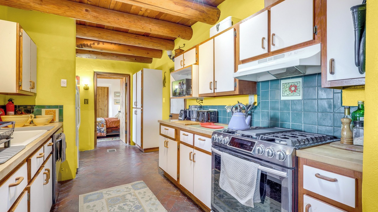 Photo of Kitchen in Eldorado at Santa Fe