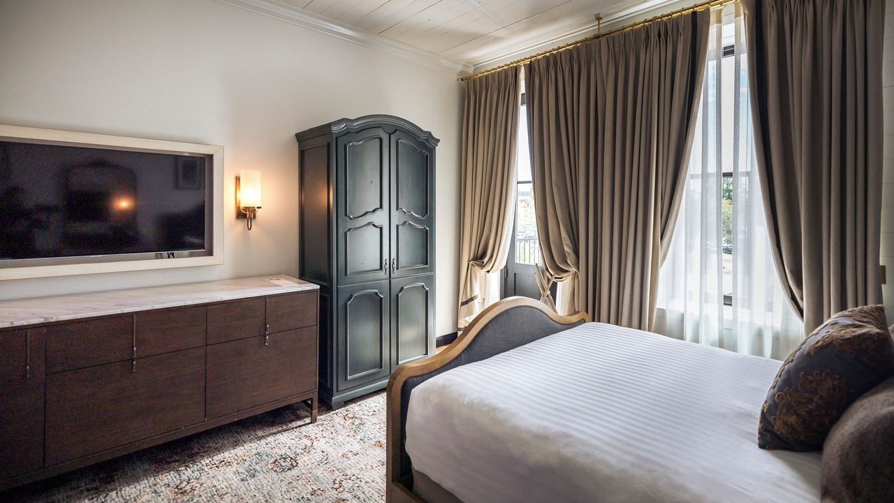 Photo of Bedroom in Historic Downtown La Crosse