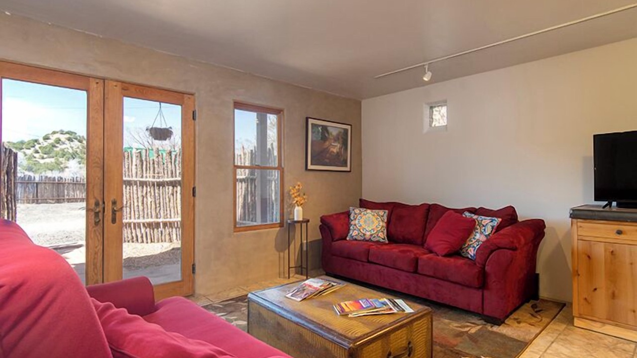 Photo of Livingroom in Tesuque