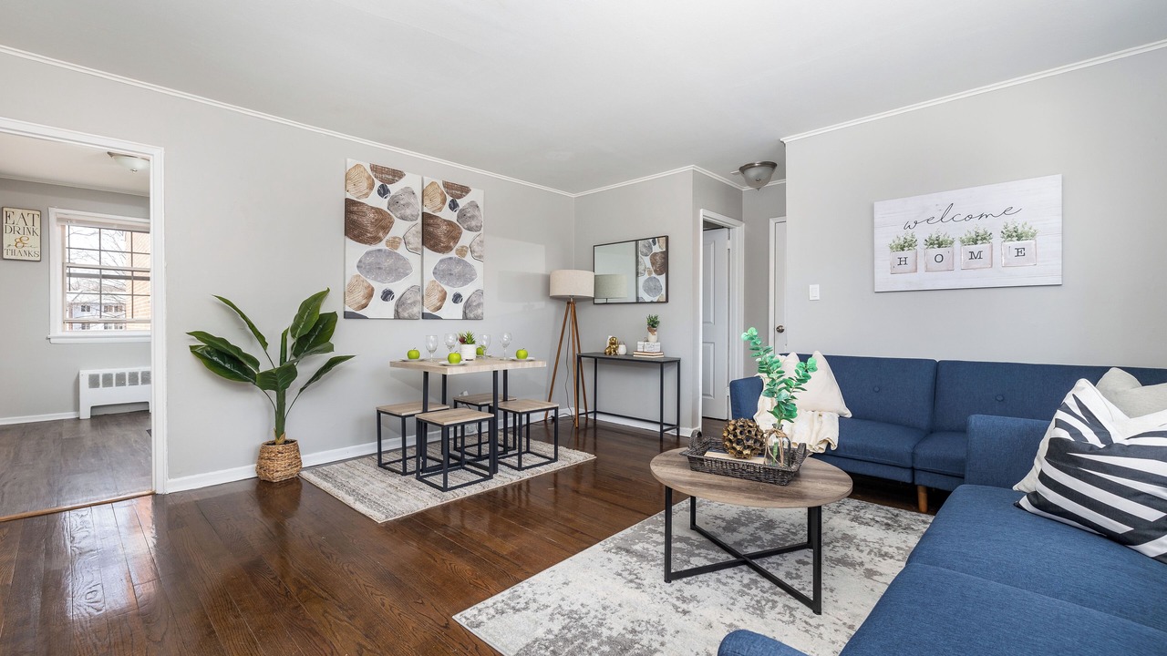 Photo of Livingroom in West Hartford