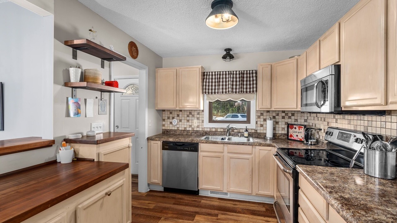 Photo of Kitchen in Lakeland