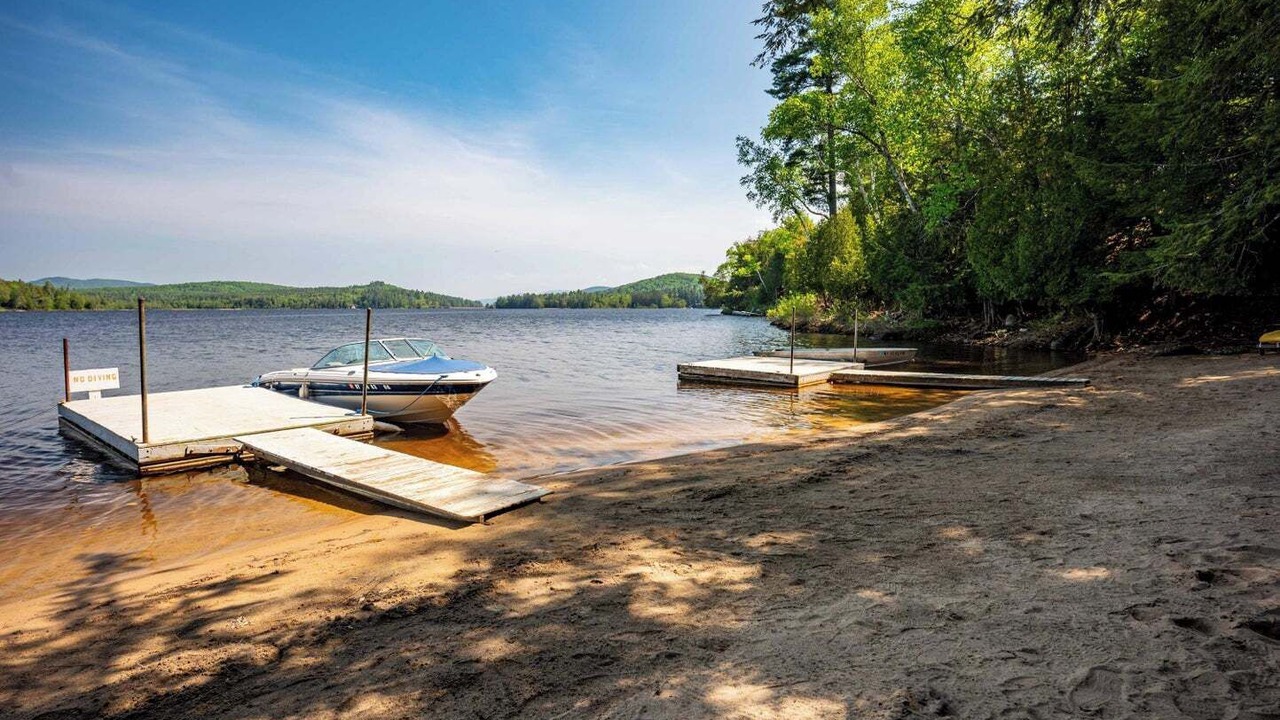 Photo of Others in Long Lake