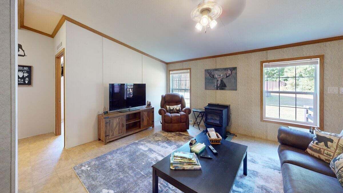 Photo of Livingroom in Brandon