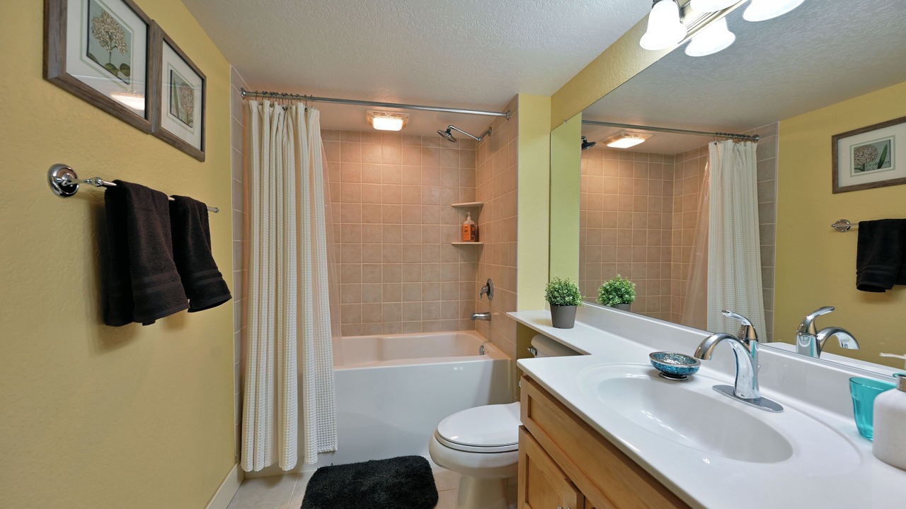 Photo of Bathroom in Birchwood
