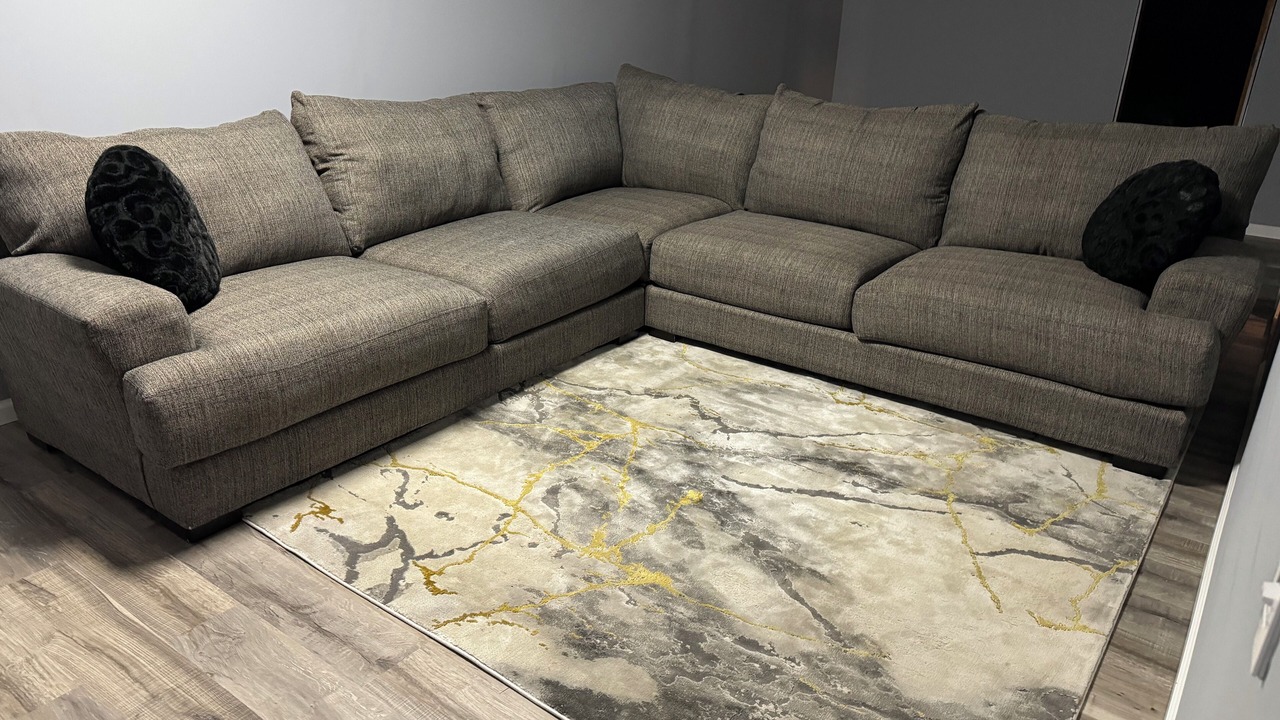 Photo of Livingroom in Brooklyn Park
