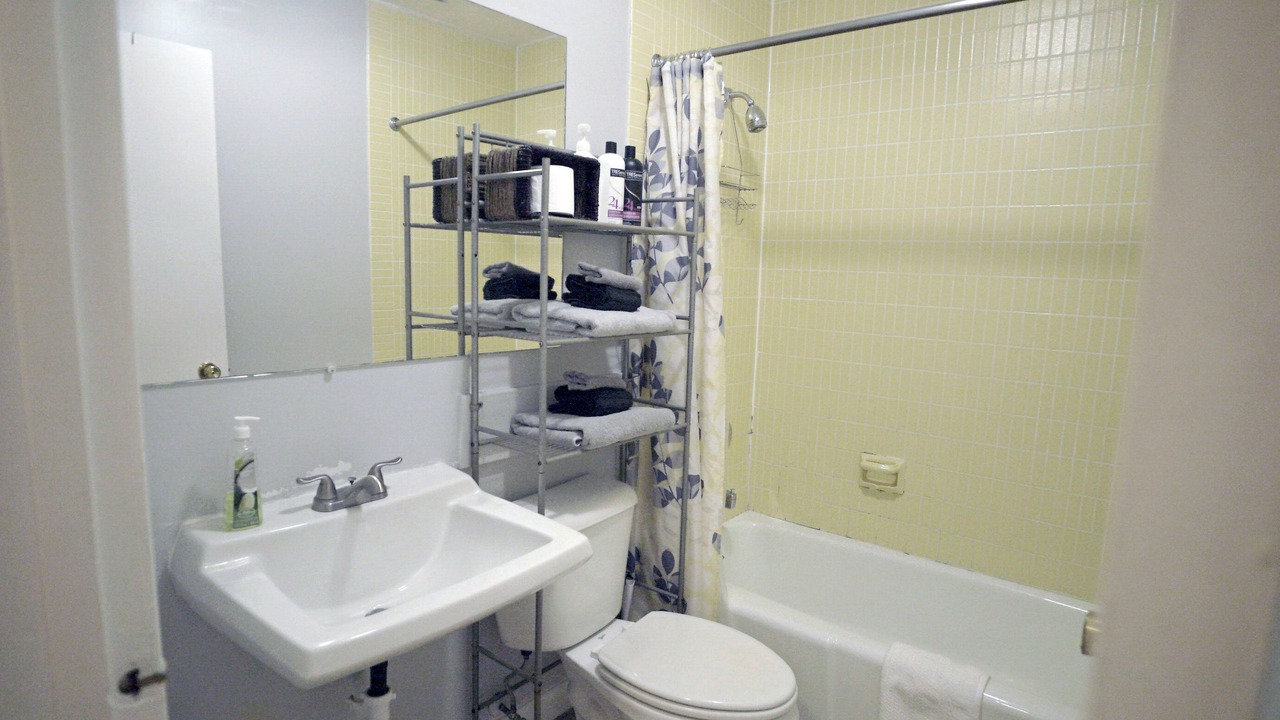 Photo of Bathroom in Stratton and Bromley Ski Areas