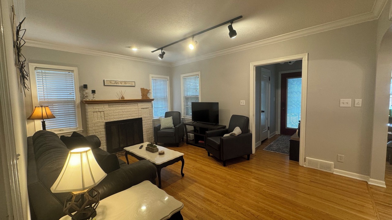 Photo of Livingroom in Fulton
