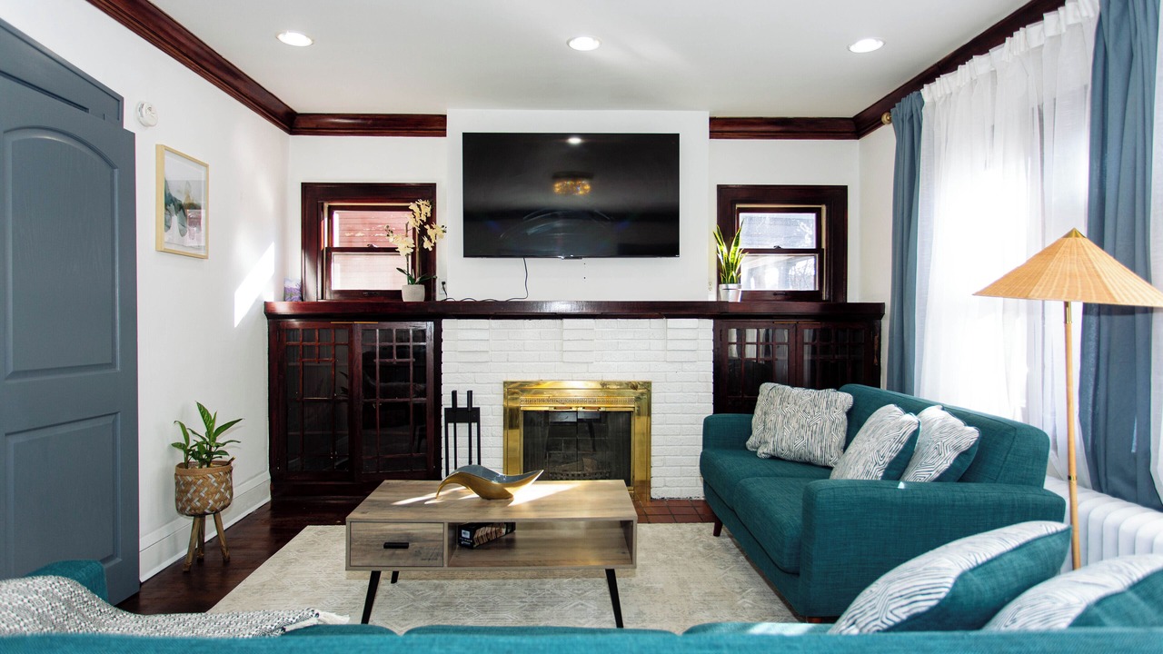 Photo of Livingroom in Powderhorn