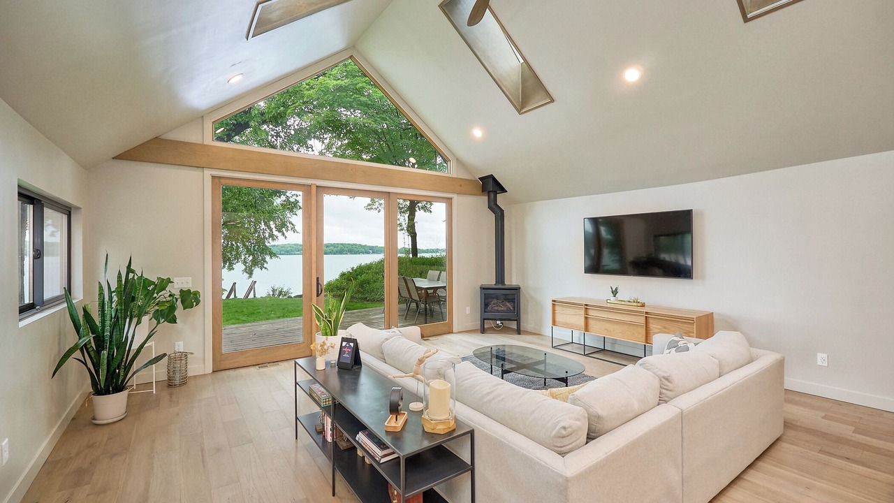 Photo of Livingroom in Maple Plain