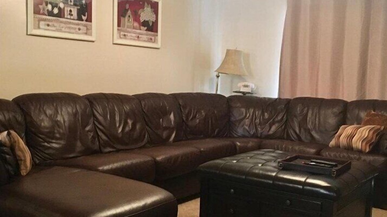 Photo of Livingroom in Jeffersonville