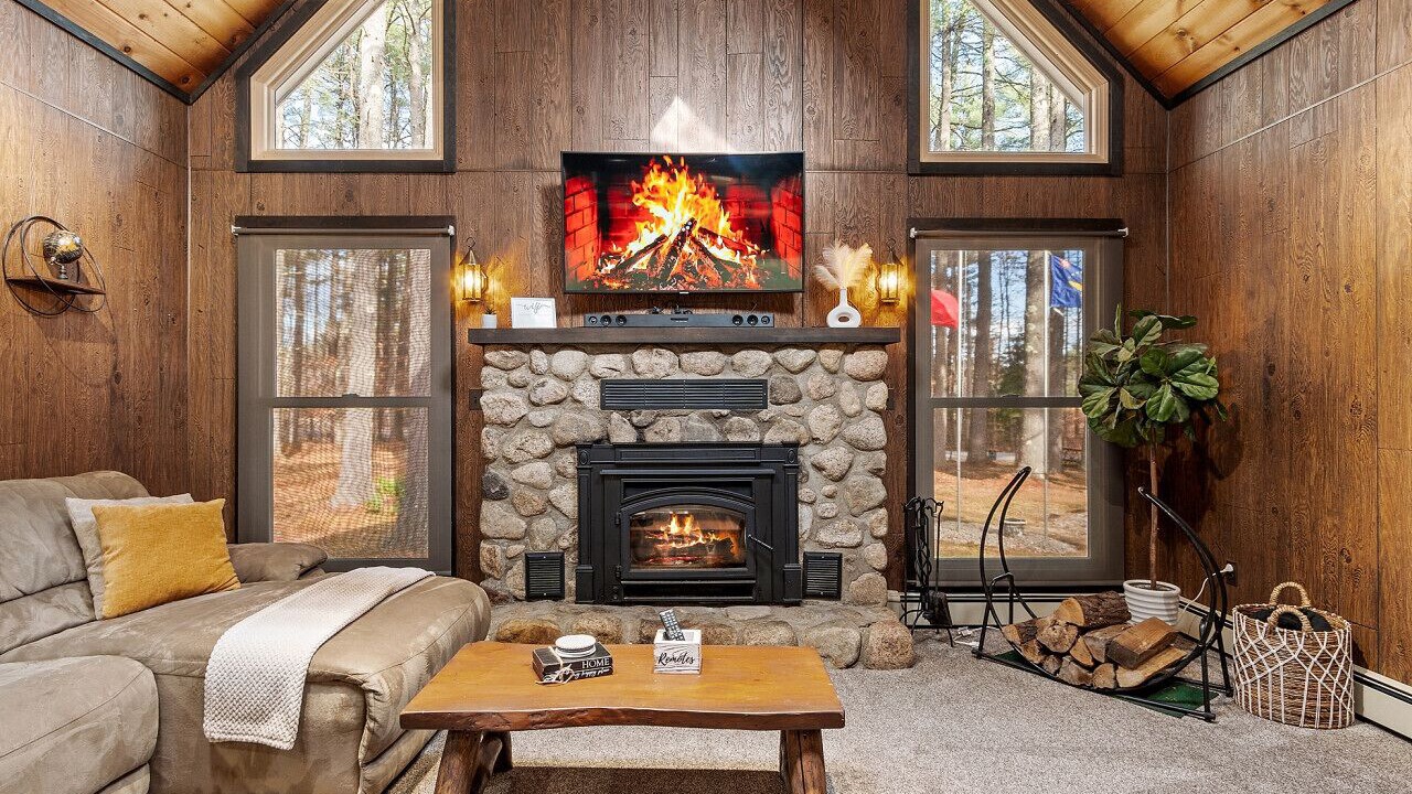 Photo of Livingroom in Tamworth