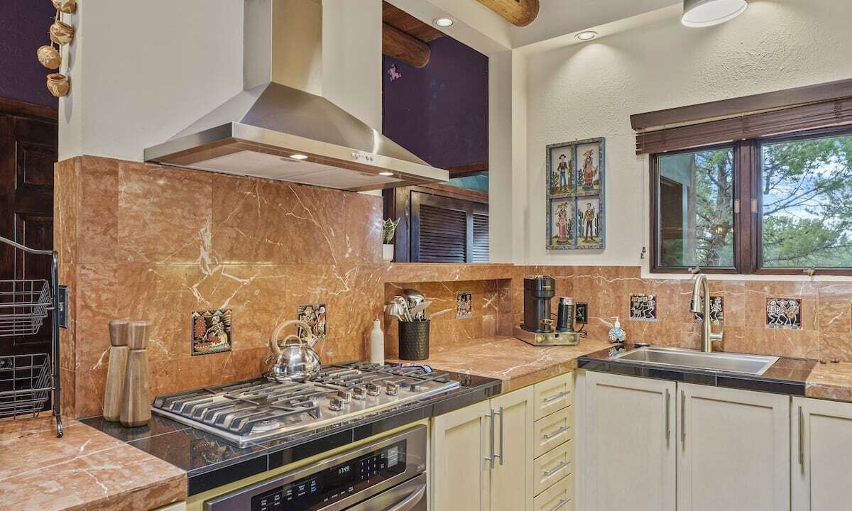 Photo of Kitchen in Ranchos De Taos