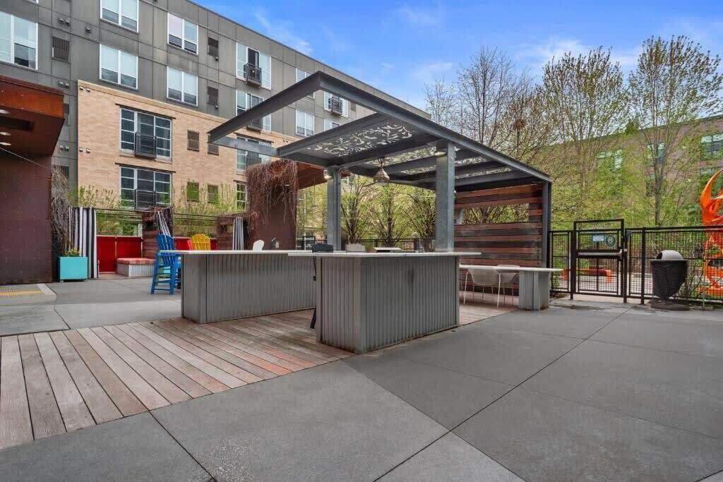 Photo of Outdoor in Mill District
