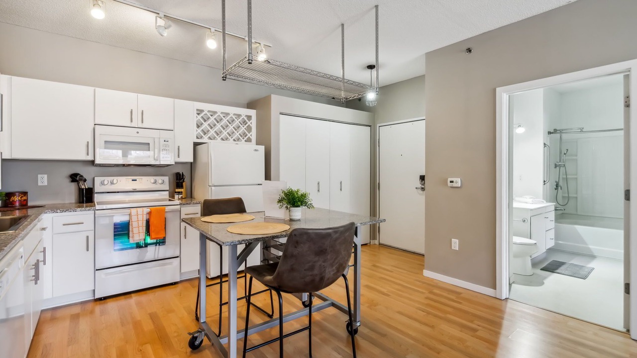 Photo of Bedroom in Mill District