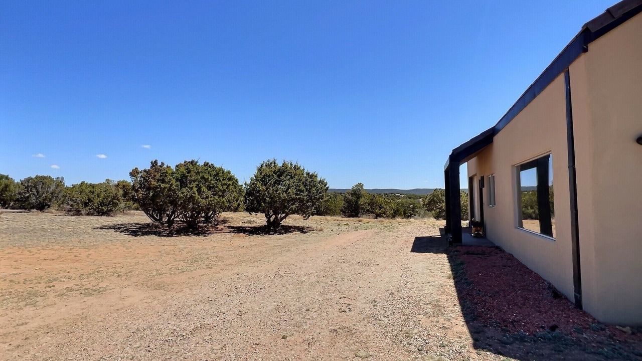 Photo of Outdoor in Lamy