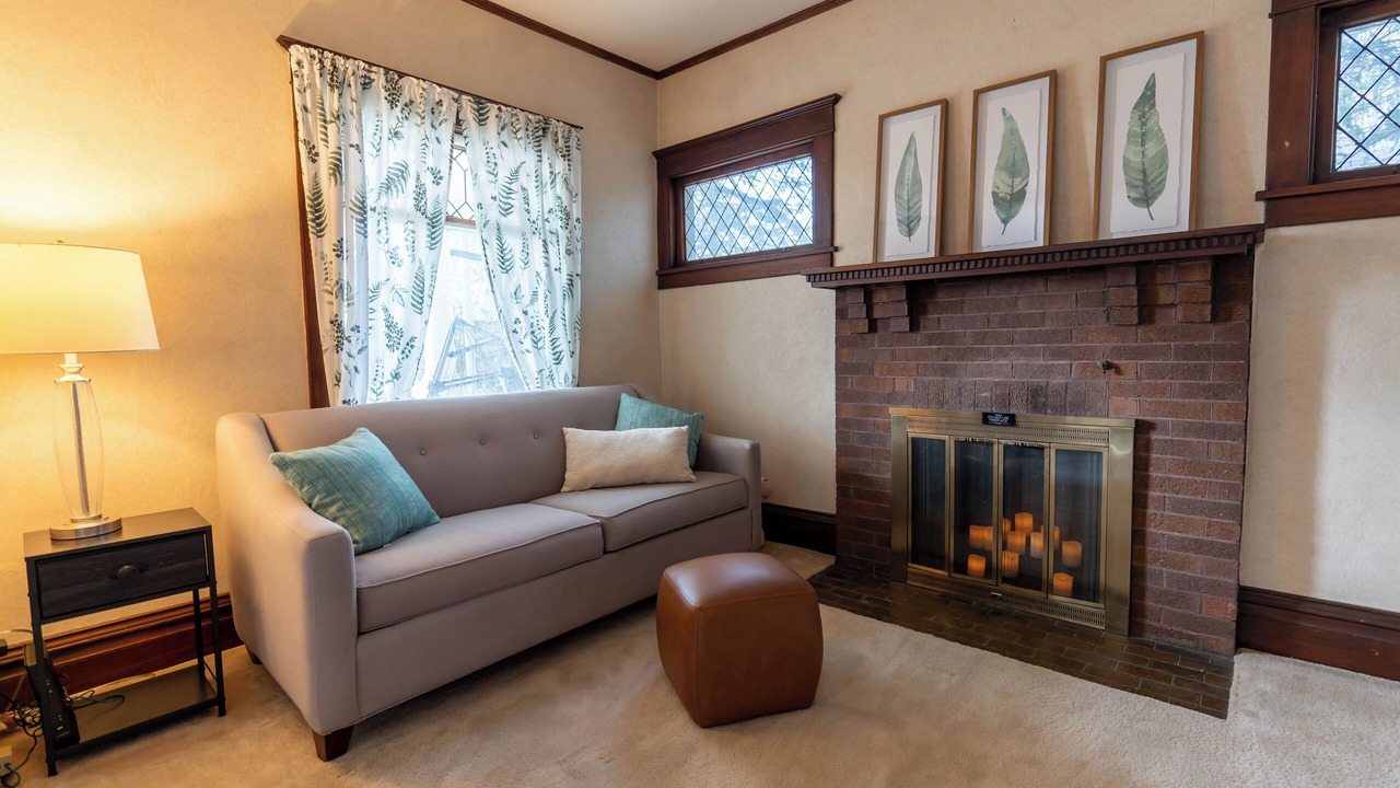 Photo of Livingroom in Taylors Falls