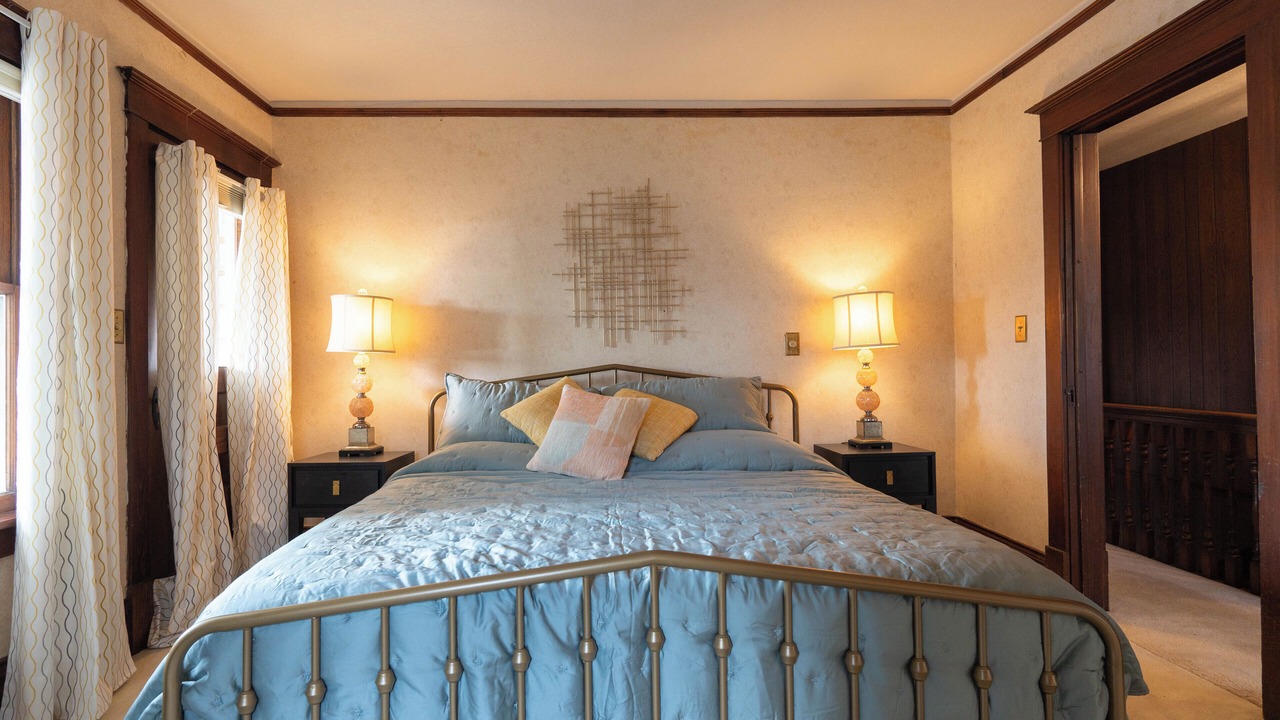 Photo of Bedroom in Taylors Falls