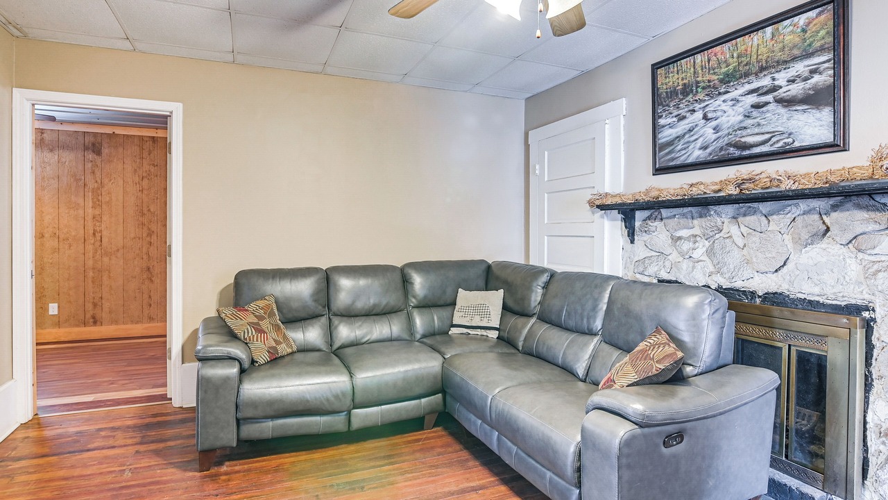 Photo of Livingroom in Northfork