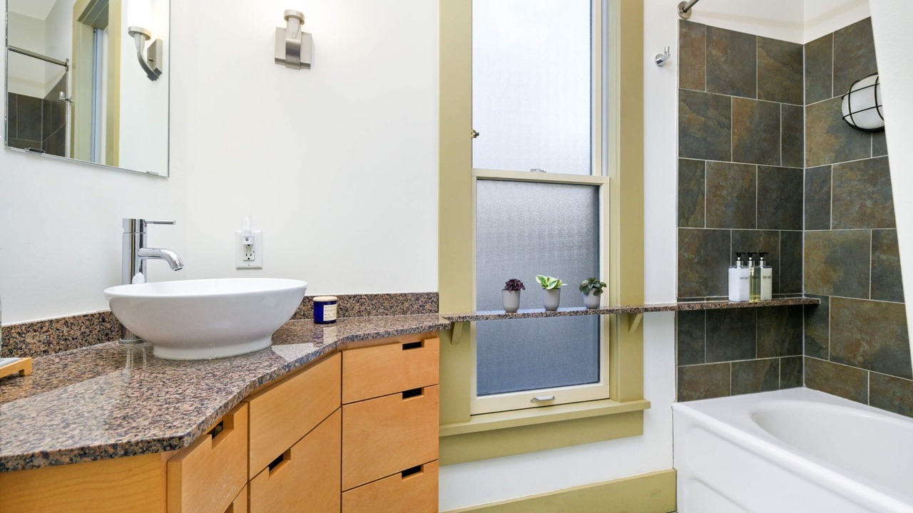 Photo of Bathroom in Whittier