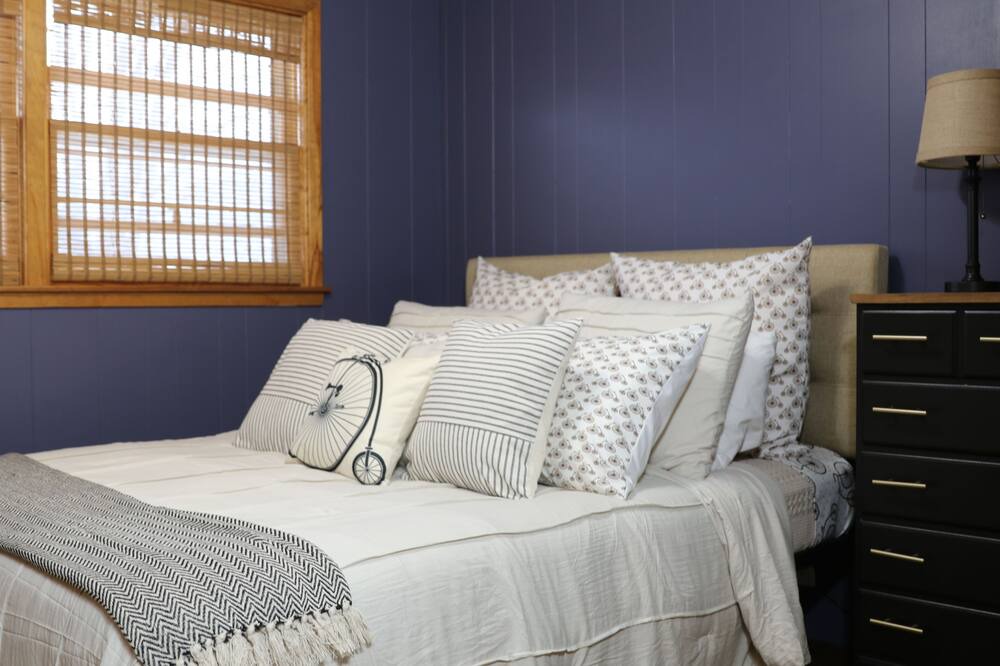 Photo of Bedroom in Lanesboro