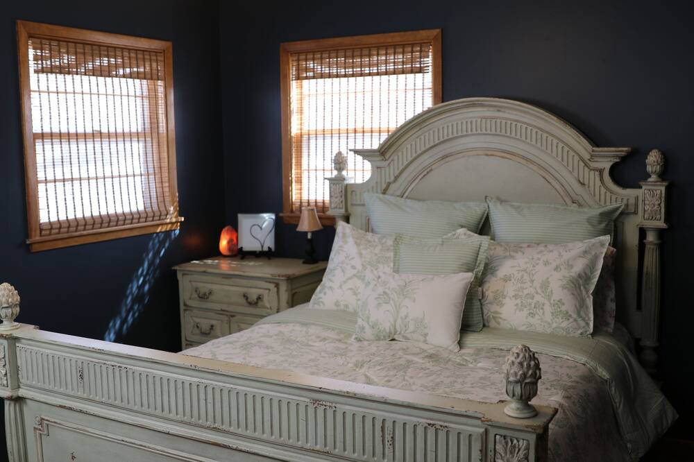 Photo of Bedroom in Lanesboro