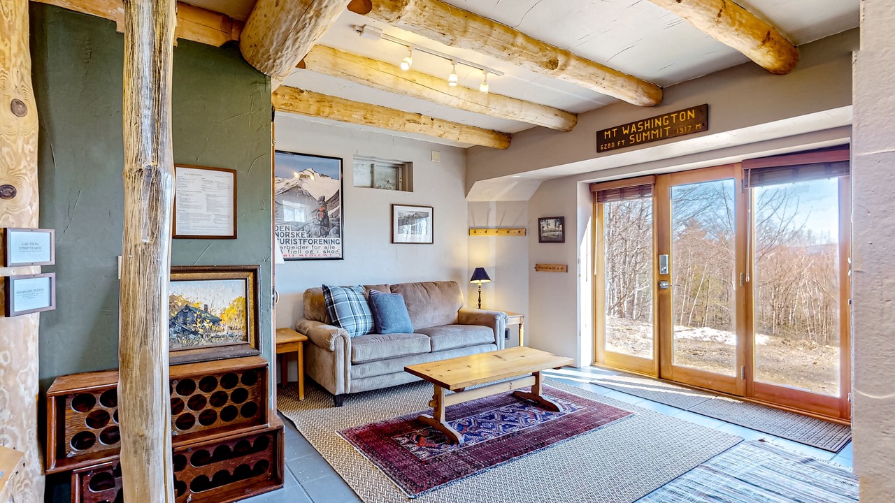 Photo of Livingroom in Littleton