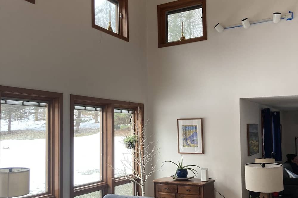 Photo of Livingroom in Jericho