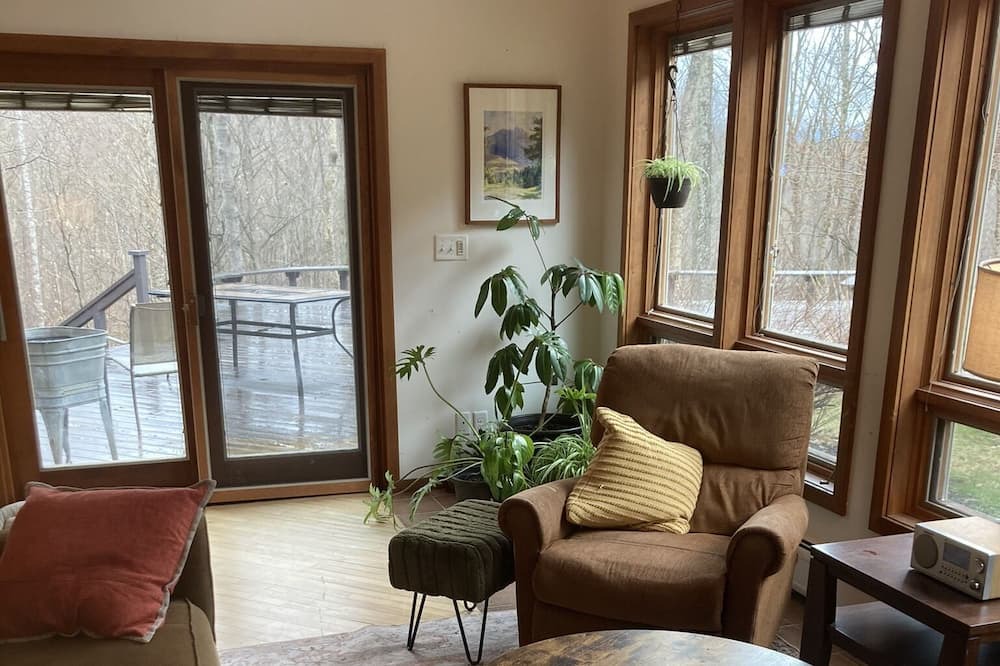 Photo of Livingroom in Jericho