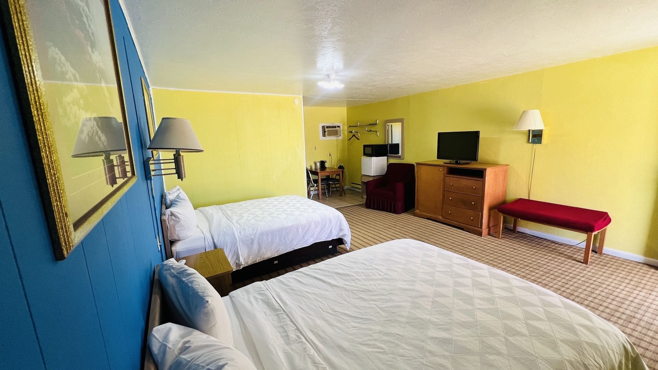 Photo of Bedroom in Raton