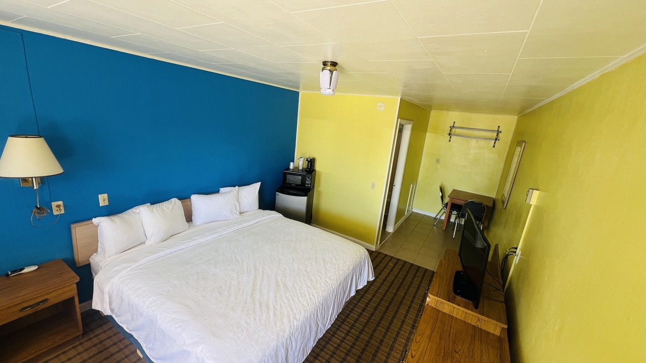 Photo of Bedroom in Raton