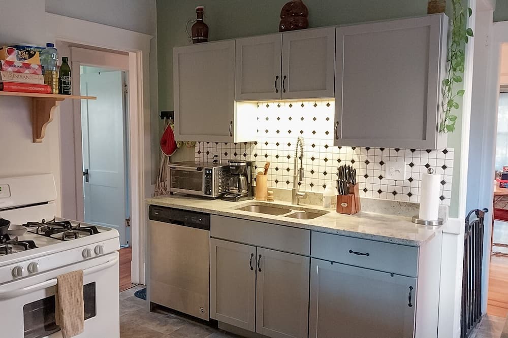 Photo of Kitchen in Schnitzelburg