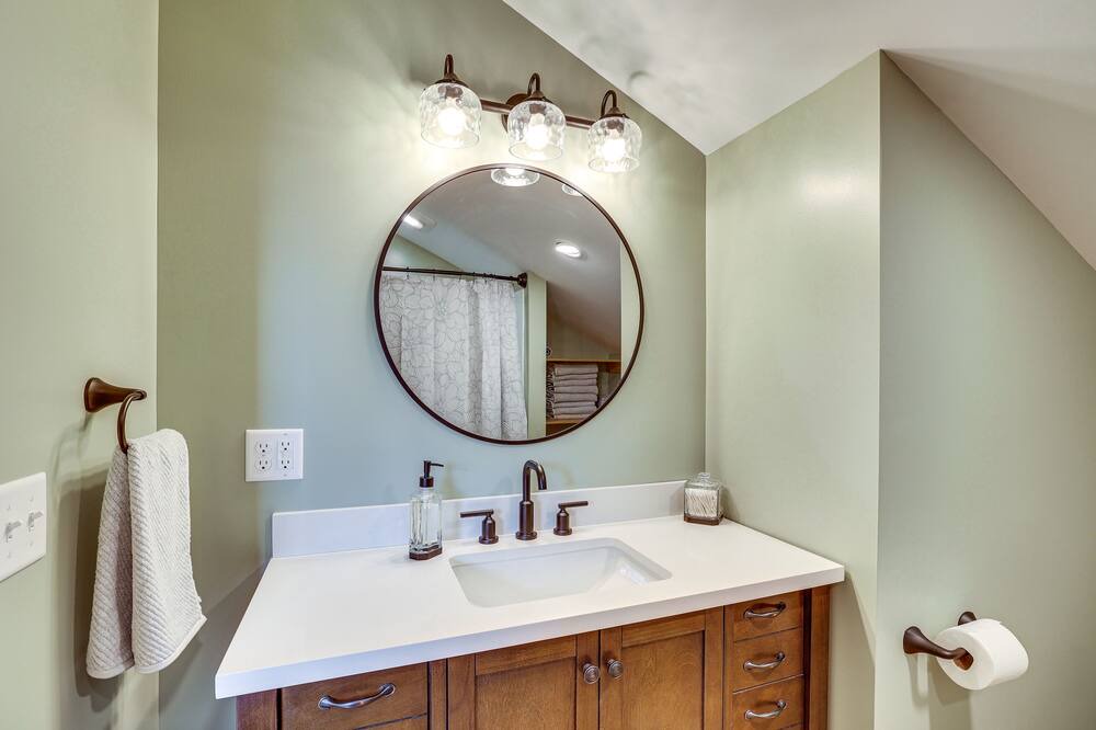 Photo of Bathroom in St. Albans
