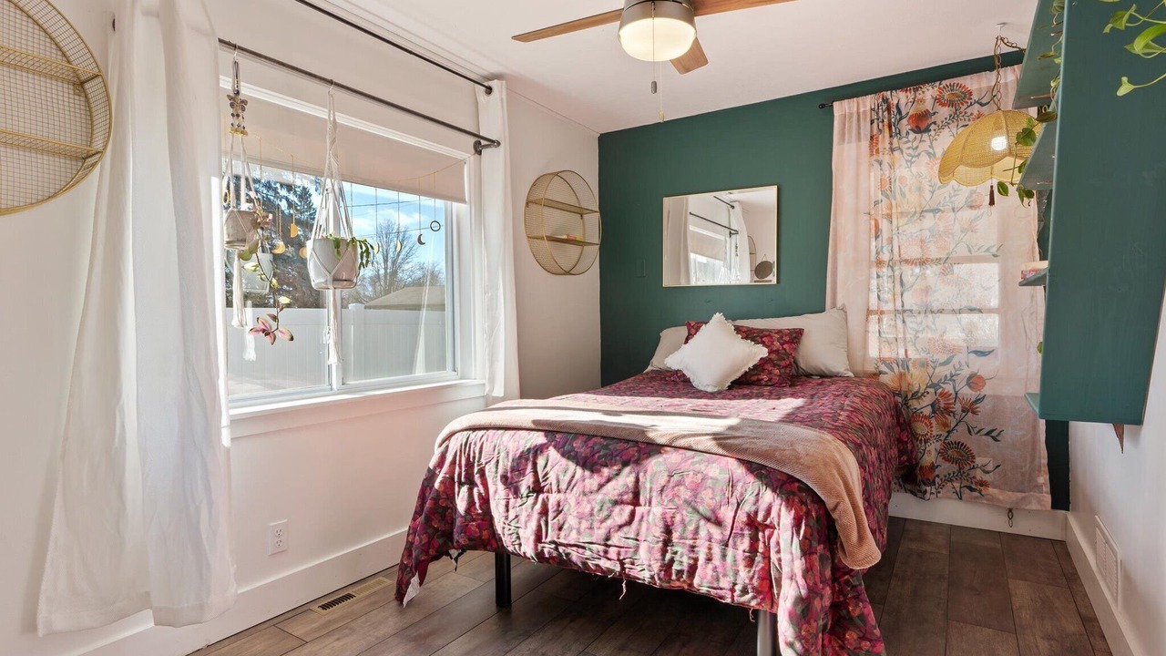 Photo of Bedroom in Pine River