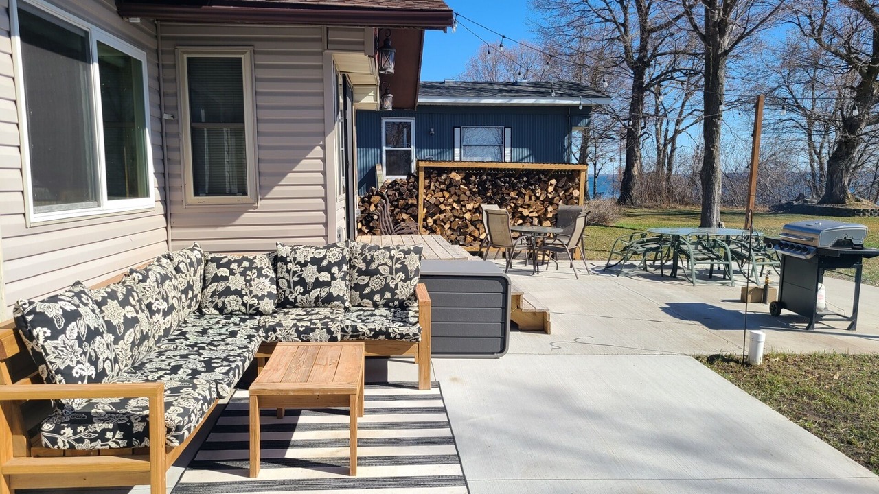 Photo of Outdoor in Isle