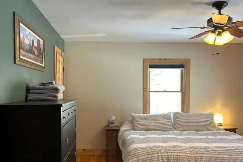Photo of Bedroom in Wells