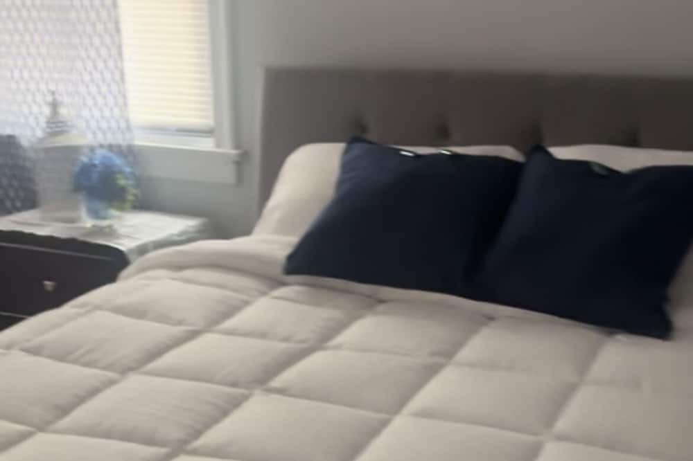 Photo of Bedroom in Bermuda