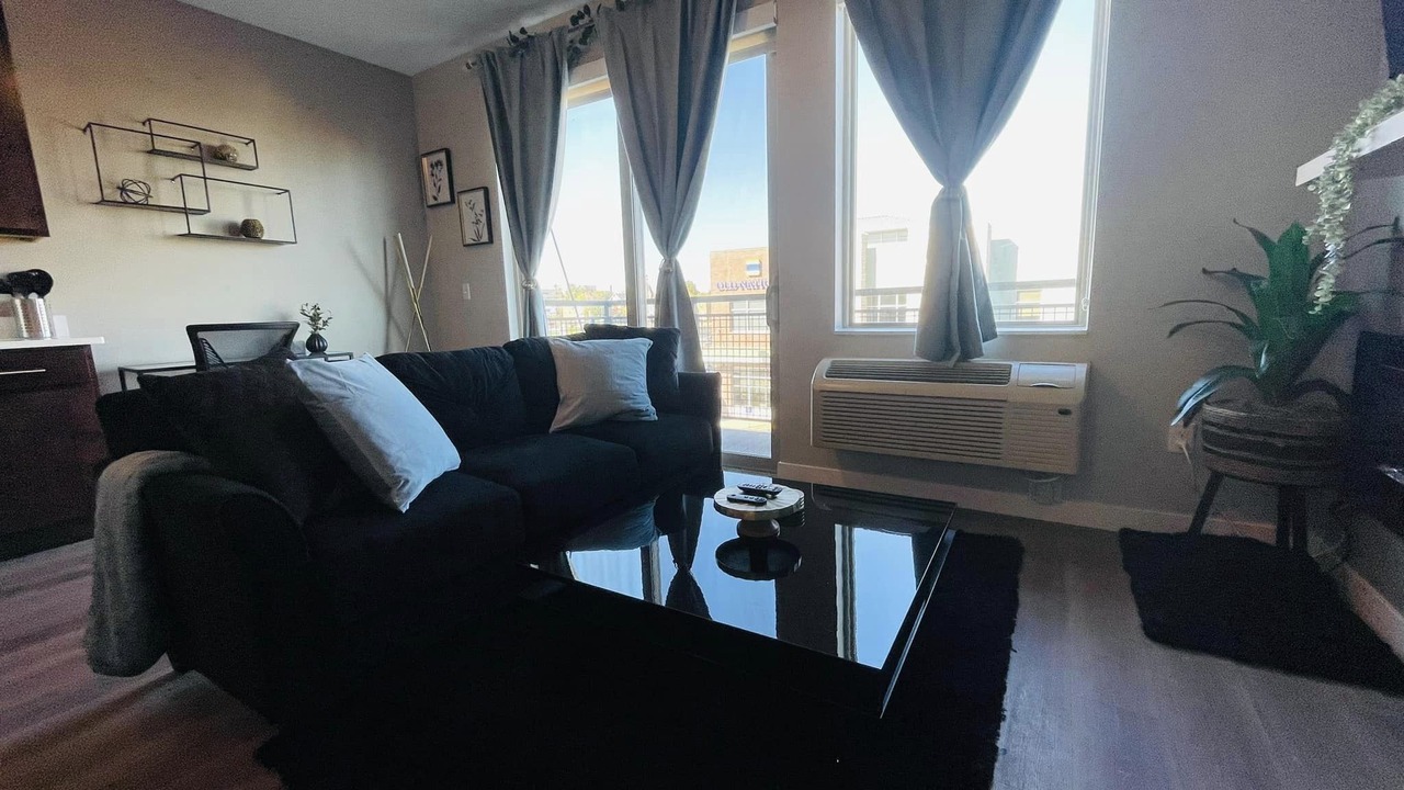 Photo of Livingroom in Merriam Park