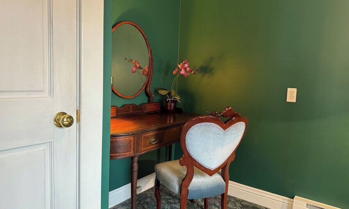 Photo of Bathroom in Peterson