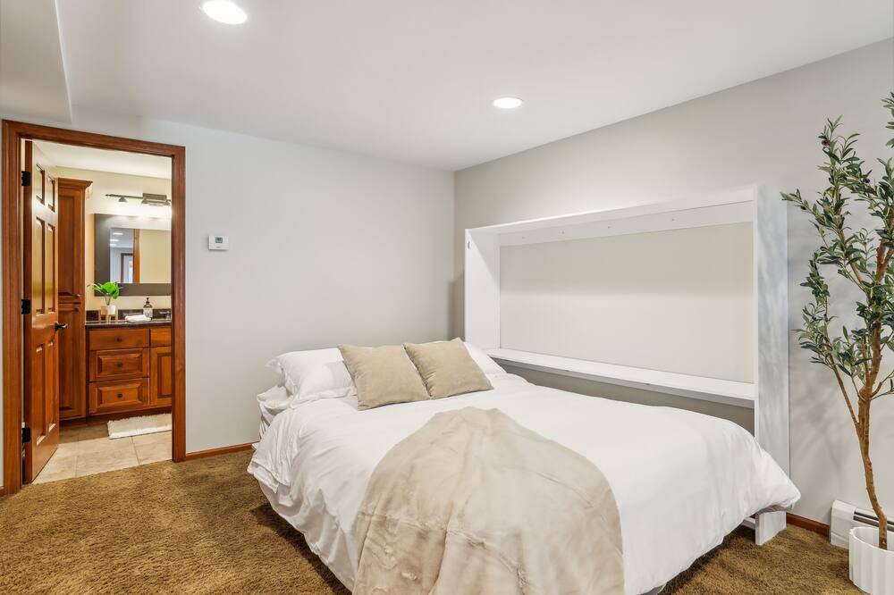 Photo of Bedroom in Little Canada